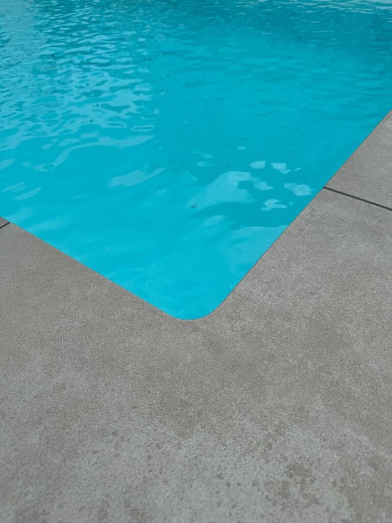 Pool-Fliesen